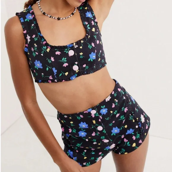 NWOT For Love & Lemons Cottagecore Black Floral Denim Button Up Short Set Size M - Picture 2 of 7